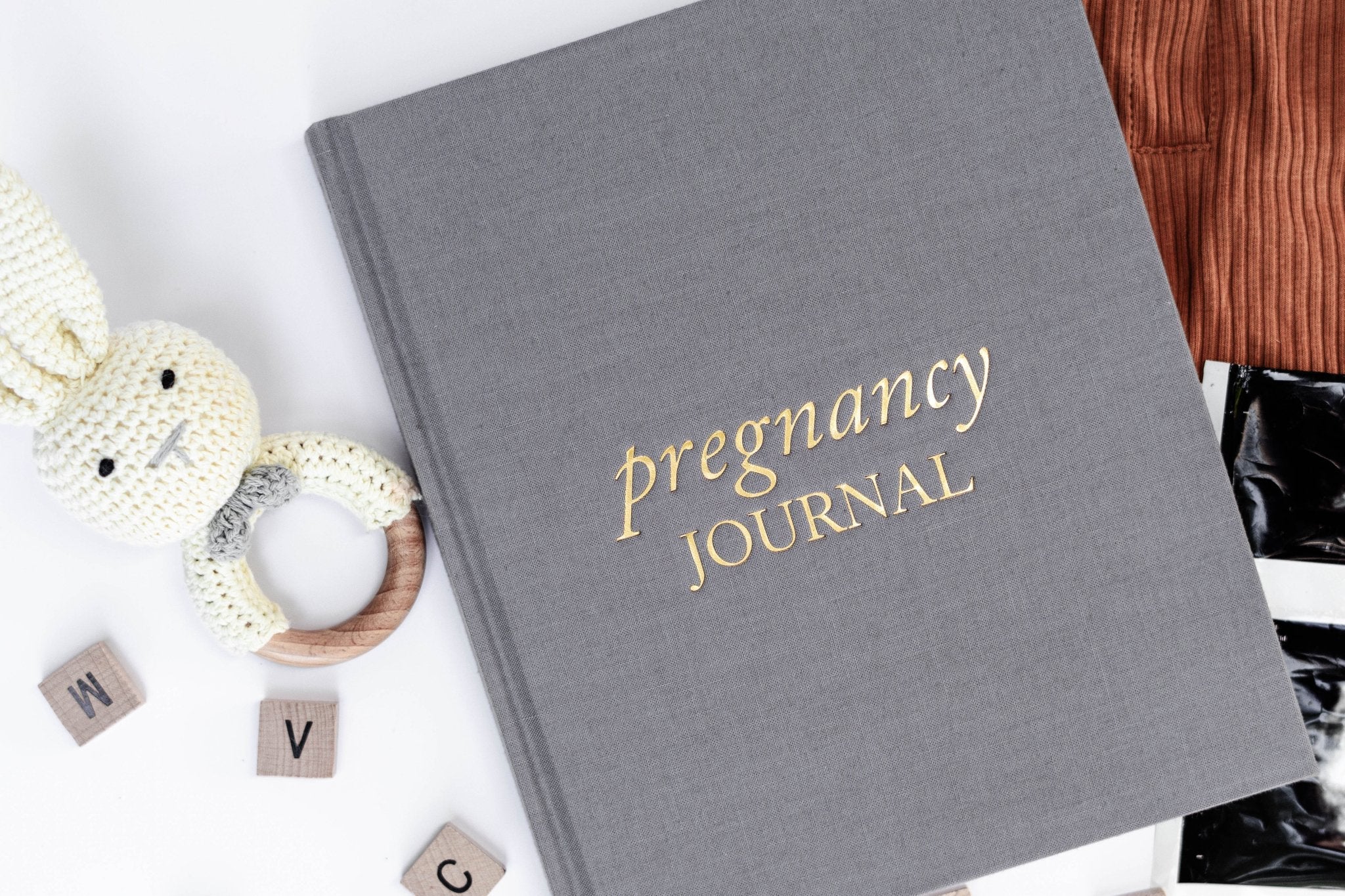 How to Start a Pregnancy Journal: Week-by-Week Tips to Document Your Journey - Duncan & Stone Paper Co.
