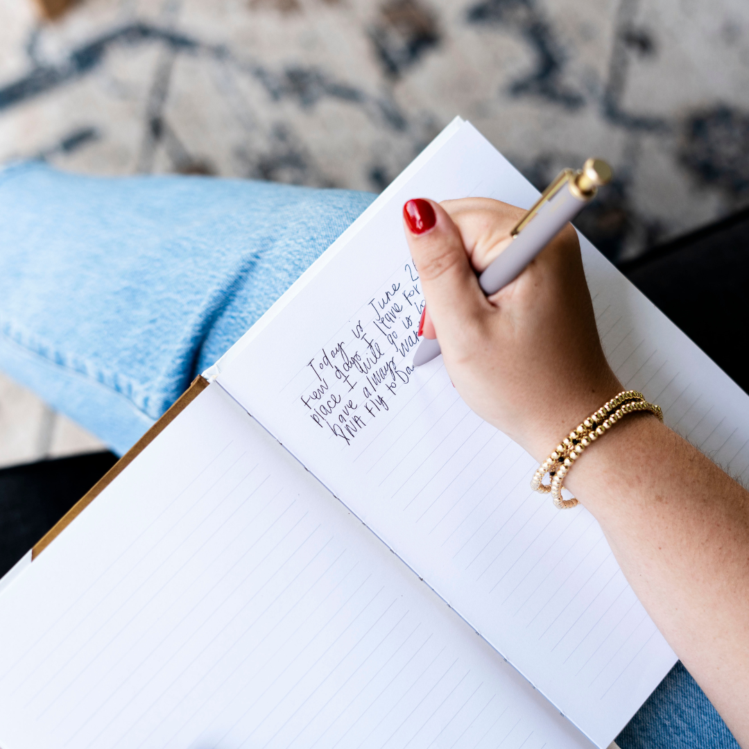 How Should You Choose What to Write About in Your Journal?