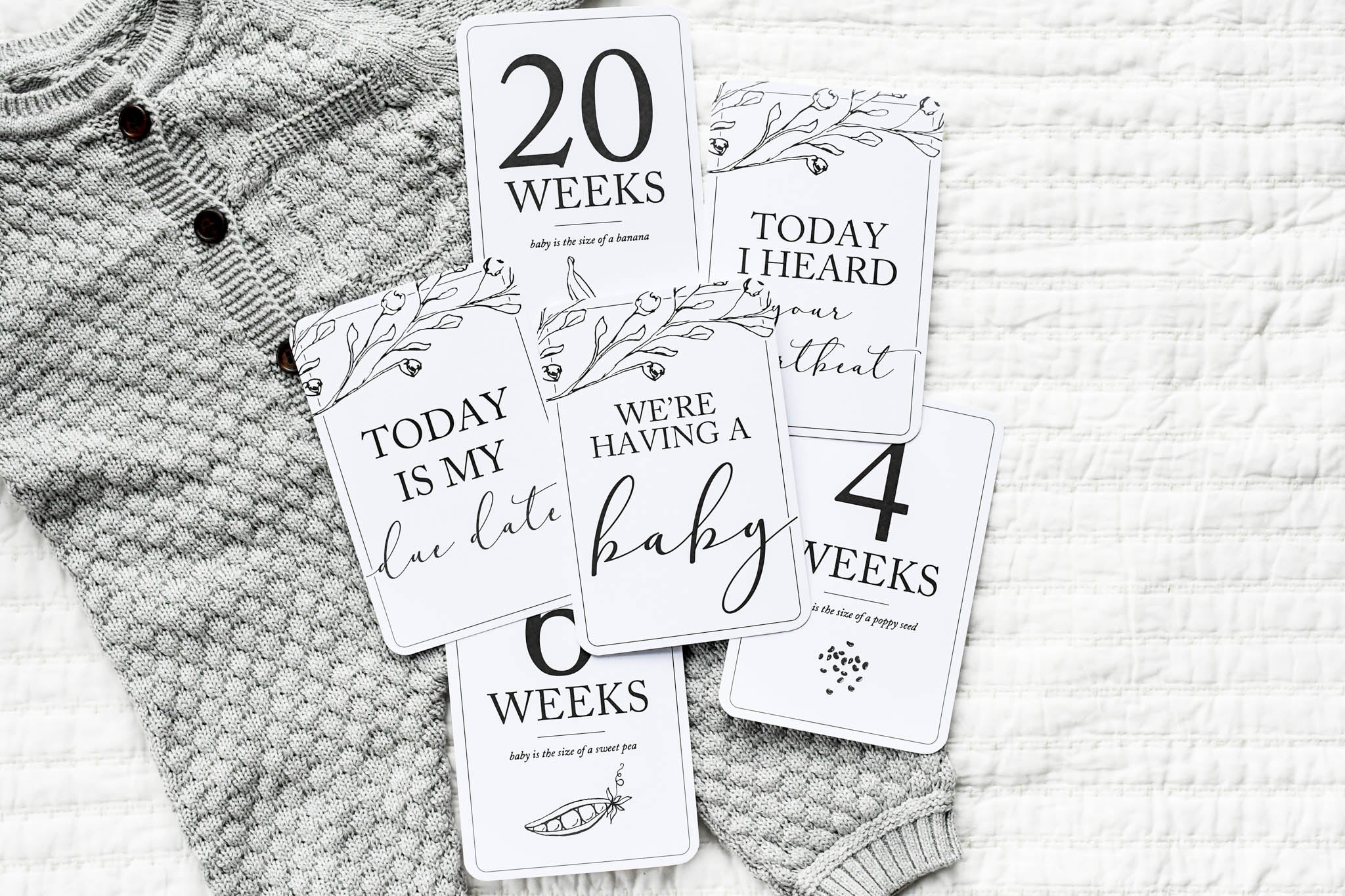 Pregnancy Milestone Cards by Duncan & Stone | Baby Announcement | Expecting Mom Gift Box | Family Shower Present | Gift for Mother to Be | Photo Props